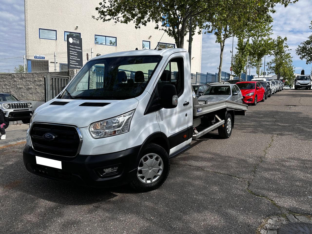 Ford Transit 2.0TDI 130CV L4 PORTAVEHICULOS  - Foto 1