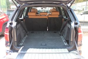 BMW X5 xDRIVE48i - Foto 26