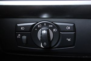 BMW X5 xDRIVE48i - Foto 29