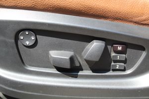 BMW X5 xDRIVE48i - Foto 36