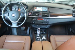 BMW X5 xDRIVE48i - Foto 11