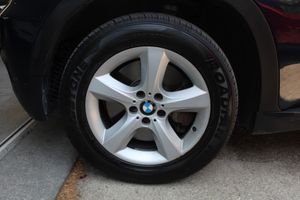 BMW X5 xDRIVE48i - Foto 32