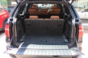 BMW X5 xDRIVE48i - Foto 25