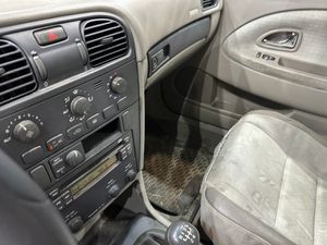 Volvo V40 1.6 Evolution - Foto 15