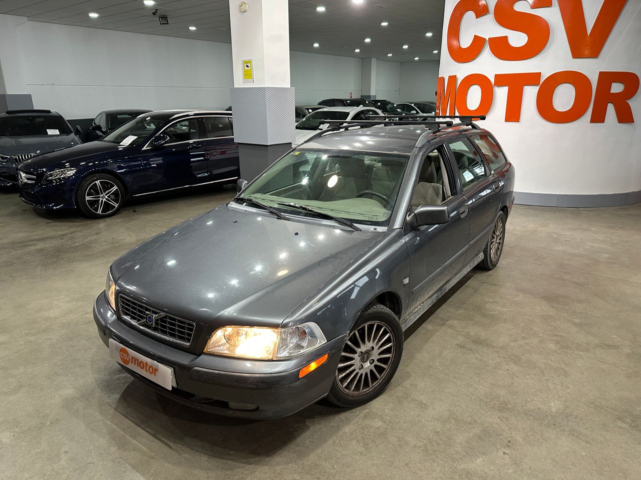 Volvo V40 1.6 Evolution - Foto 1