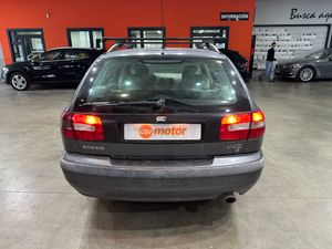 Volvo V40 1.6 Evolution - Foto 7