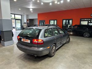 Volvo V40 1.6 Evolution - Foto 6