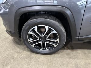 Jeep Compass 4Xe 1.3 PHEV 140kW(190CV) Limited AT AWD - Foto 22