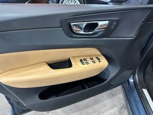 Volvo XC60 2.0 T8 AWD Business Plus Auto - Foto 14