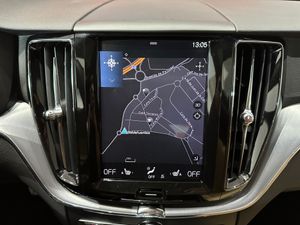 Volvo XC60 2.0 T8 AWD Business Plus Auto - Foto 20