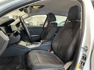 BMW Serie 3 330E 292CV FAMILIAR - Foto 11