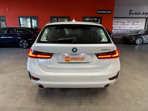 BMW Serie 3 330E 292CV FAMILIAR - Foto 7