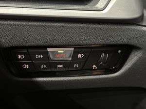 BMW Serie 3 330E 292CV FAMILIAR - Foto 18