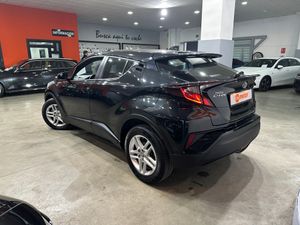 Toyota C-HR 1.8 125H Active - Foto 5