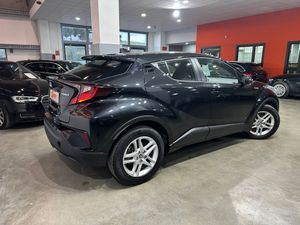 Toyota C-HR 1.8 125H Active - Foto 6