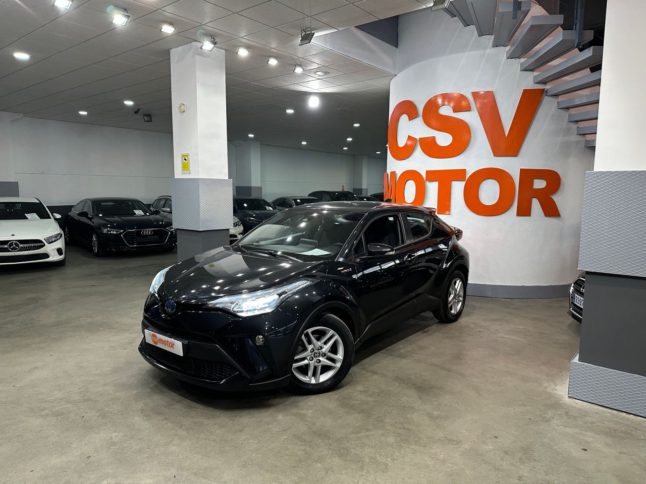 Toyota C-HR 1.8 125H Active - Foto 1
