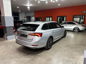 Skoda Octavia Combi 1.4 TSI 110kW/150kW DSG PHEV Ambit 150CV - Foto 6