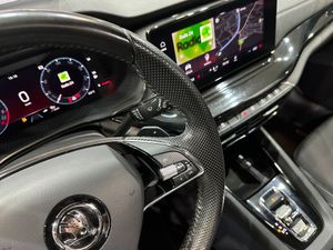 Skoda Octavia Combi 1.4 TSI 110kW/150kW DSG PHEV Ambit 150CV - Foto 18