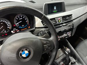 BMW X1 xDrive25e - Foto 16