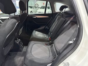 BMW X1 xDrive25e - Foto 11