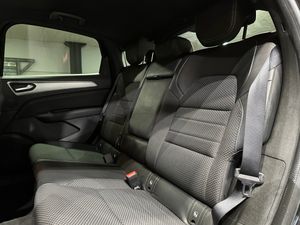Renault Arkana Techno TCe 103kW(140CV) EDC mild hybrid - Foto 9