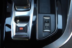 Peugeot 3008 Hybrid 225 e-EAT8 Allure - Foto 24