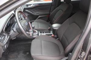 Ford Focus 1.0 Ecoboost MHEV 114kW ST-Line - Foto 8