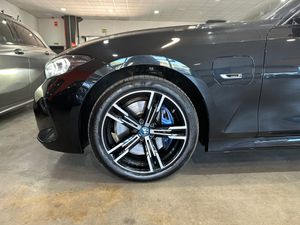 BMW Serie 3 330E 292CV FAMILIAR MSPORT - Foto 29