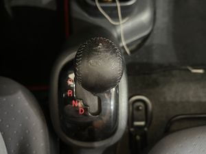 Peugeot iOn - - Foto 21