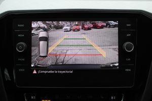 Volkswagen Passat Variant R-Line 2.0 TDI 140kW (190CV) DSG - Foto 20
