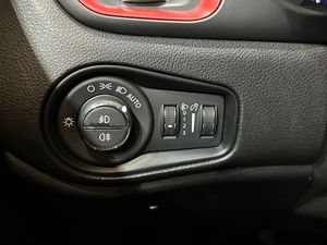 Jeep Renegade Trailhawk 1.3 PHEV 177kW (240CV) AT AWD - Foto 18