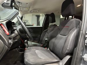 Jeep Renegade Trailhawk 1.3 PHEV 177kW (240CV) AT AWD - Foto 9