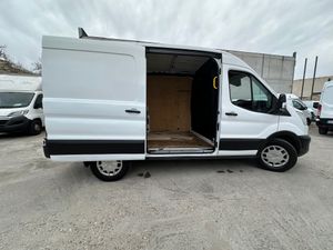 Ford Transit 2.0ECOBLUE 130CV L2H2 350 - Foto 10