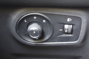 MG ZS 1.5 Luxury - Foto 26