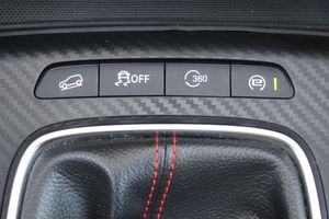 MG ZS 1.5 Luxury - Foto 23