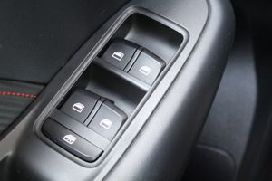 MG ZS 1.5 Luxury - Foto 25