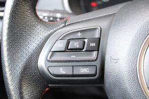 MG ZS 1.5 Luxury - Foto 12