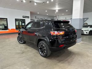 Jeep Compass 4Xe 1.3 PHEV 177kW Trailhawk AT AWD - Foto 5