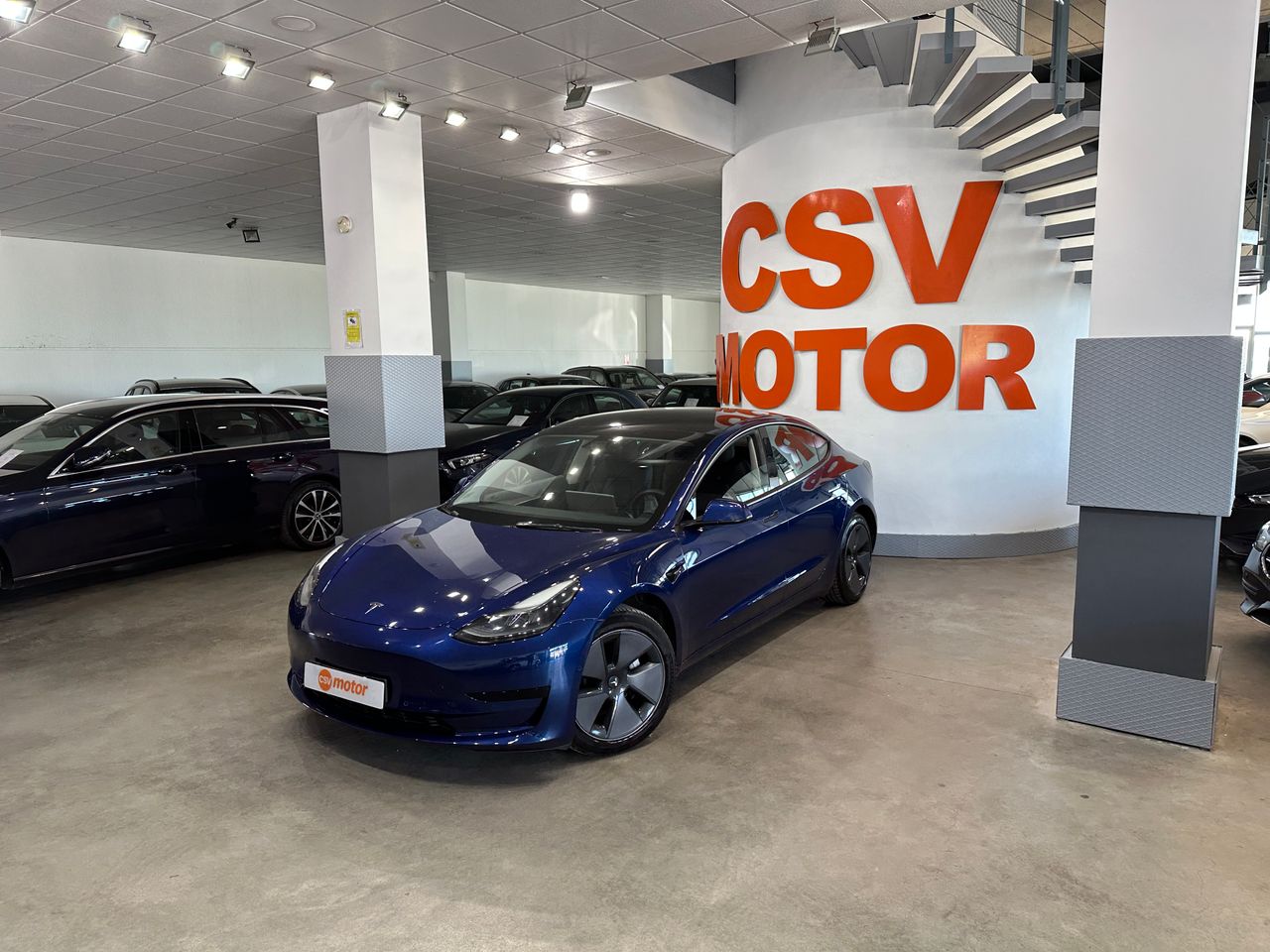 Tesla Model 3 Estándar Plus RWD - Foto 1