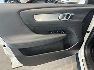 Volvo XC40 1.5 T4 Twin Recharge Inscription Ex Auto - Foto 14