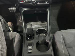 Volvo XC40 1.5 T4 Twin Recharge Inscription Ex Auto - Foto 24