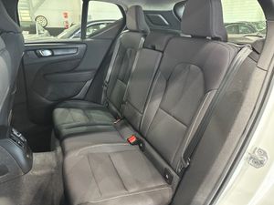 Volvo XC40 1.5 T4 Twin Recharge Inscription Ex Auto - Foto 10