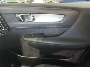 Volvo XC40 1.5 T4 Twin Recharge Inscription Ex Auto - Foto 15