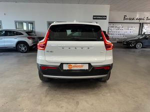 Volvo XC40 1.5 T4 Twin Recharge Inscription Ex Auto - Foto 7