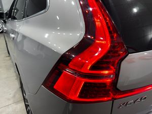 Volvo XC60 2.0 T6 AWD Recharge Inscription Auto - Foto 24