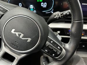 Kia Sportage 1.6 T-GDi PHEV 198kW (265CV) Drive 4x4 - Foto 17