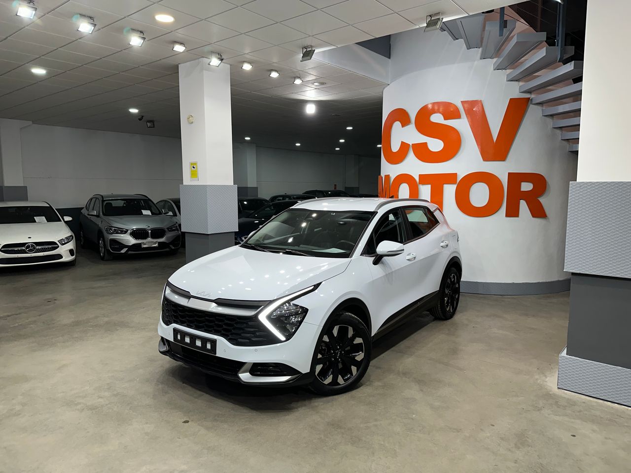 Kia Sportage 1.6 T-GDi PHEV 198kW (265CV) Drive 4x4 - Foto 1