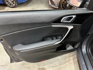 Kia Ceed 1.6CRDI 116CV DRIVE 2 PLZAS TIENE 116CV - Foto 10