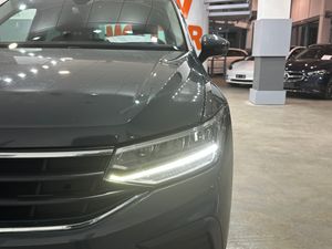 Volkswagen Tiguan Life 1.4 TSI eHybrid 180kW (245CV) DSG - Foto 24