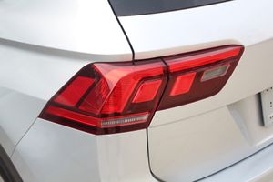 Volkswagen Tiguan Life 1.4 TSI eHybrid 180kW (245CV) DSG - Foto 31